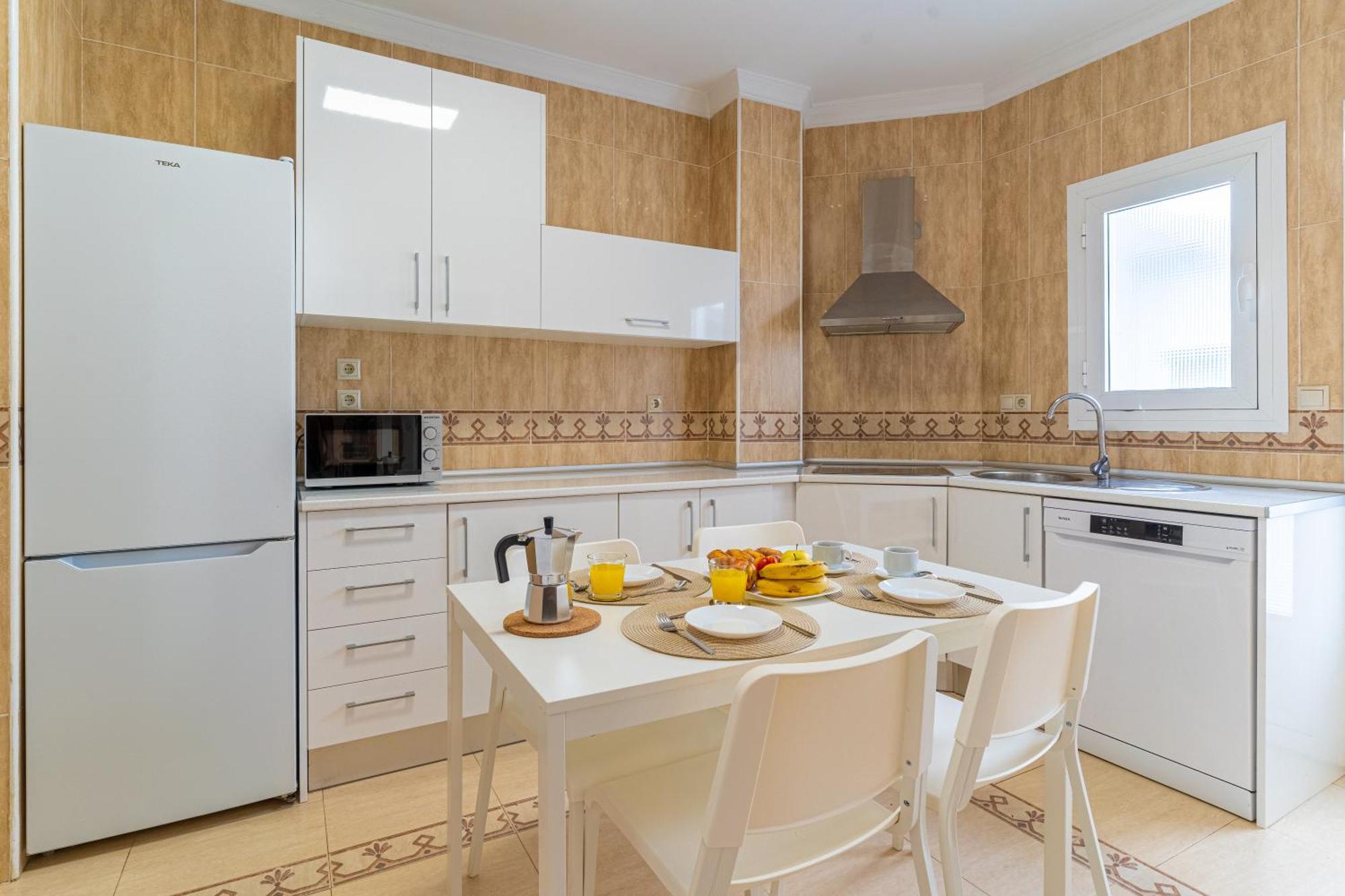 Trendyhomes City Center อัลเมรีอา ภายนอก รูปภาพ